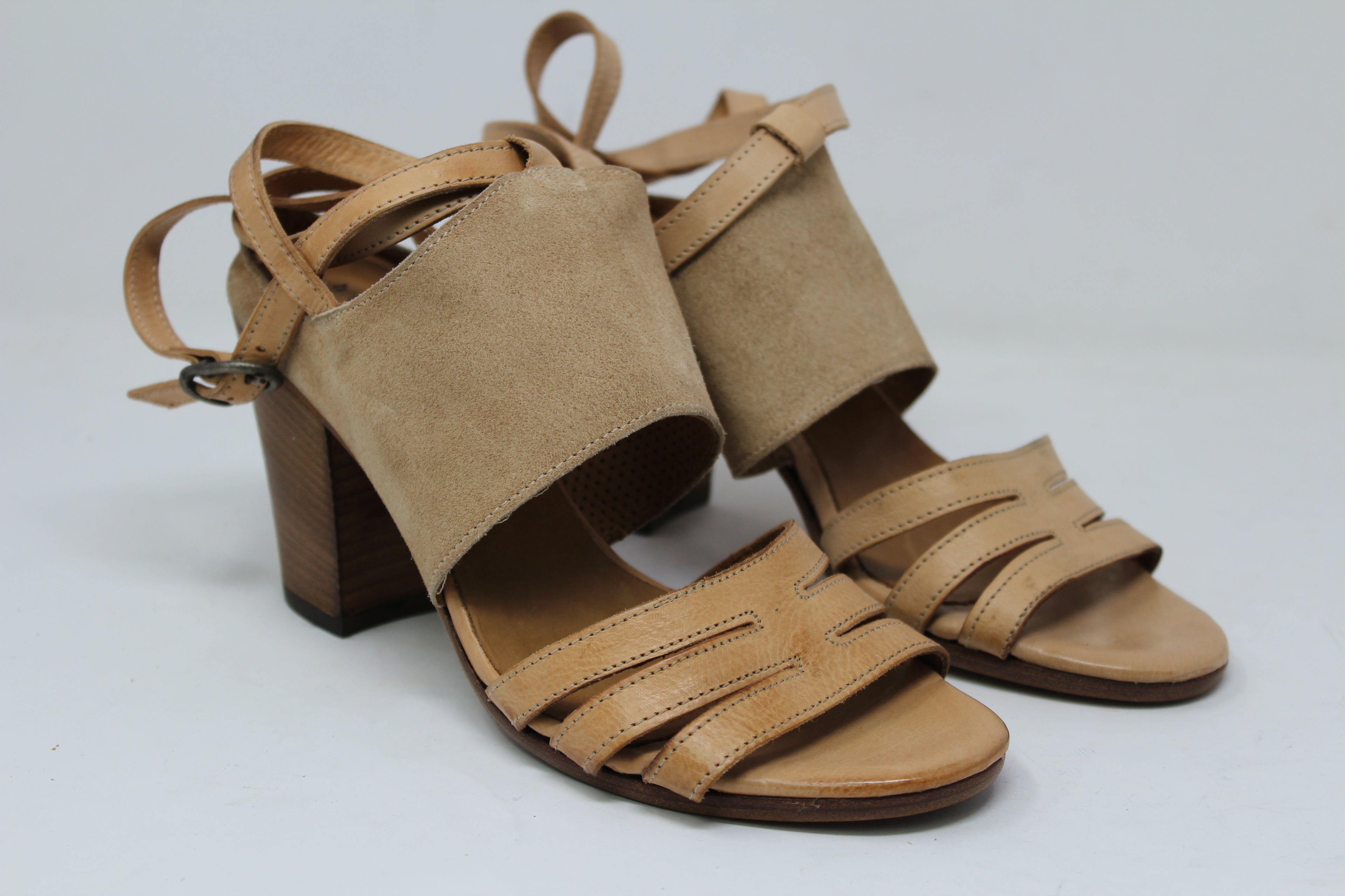 W7061 - SAMPLE - HUNDRED100®