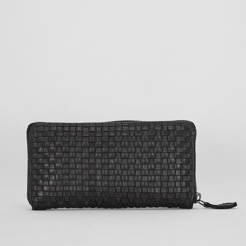 HNDWALLET01 - Women's wallet in Garment Dyed buffalo - HUNDRED100®