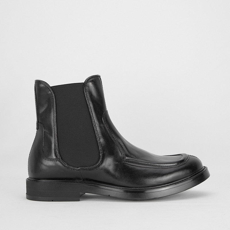 IRIK - Calf Leather Man Chelsea Boot - HUNDRED100®