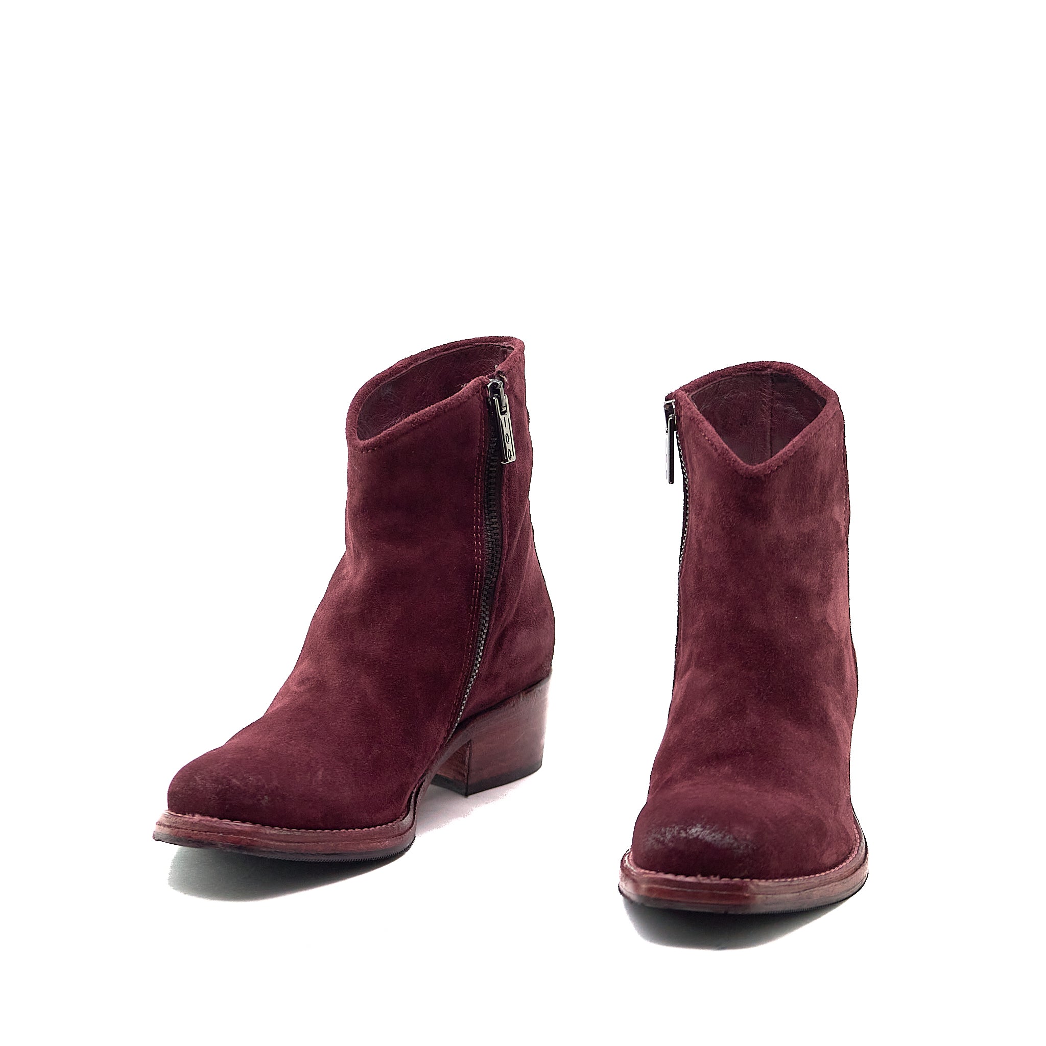 JOSEFIN CHIANTI- Women's Suede Chelsea Boot - HUNDRED100®