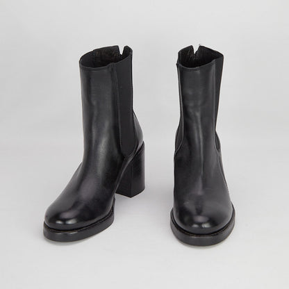 CINZEL NERO - Women's Buffalo Leather Chelsea Boot - HUNDRED100®