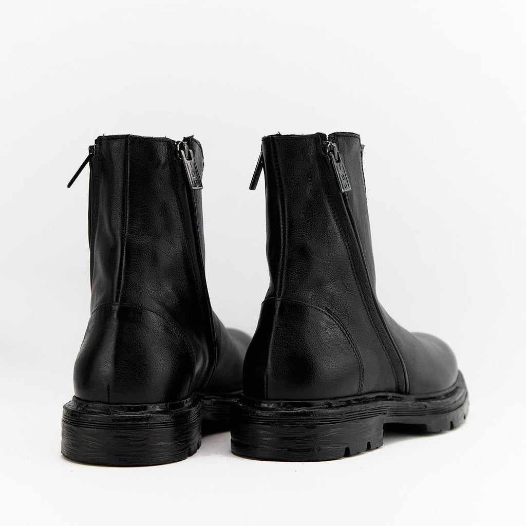SCARPE UOMO BEATLES VERO PELLE NAPPA NERO SPAZZOLATO FONDO MEM INVERNALE ANTISCIVOLO MADE IN SCARPE UOMO BEATLES VERO PELLE NAPPA NERO SPAZZOLATO FONDO MEM INVERNALE ANTISCIVOLO MADE IN