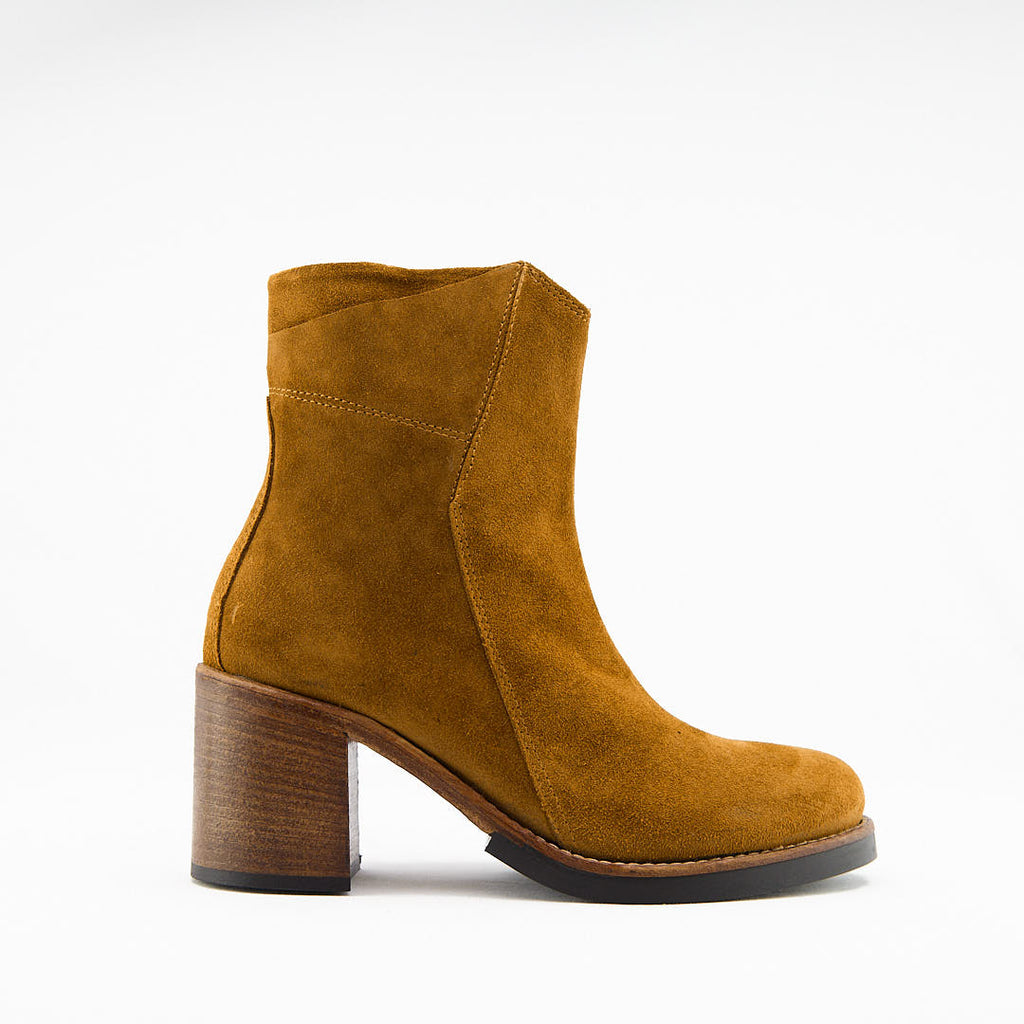 ARAPEY CURRY - Stivaletto con Zip Donna in Camoscio - HUNDRED100® - HUNDRED100