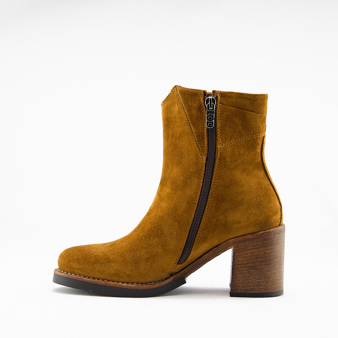 ARAPEY CURRY - Stivaletto con Zip Donna in Camoscio - HUNDRED100® - HUNDRED100