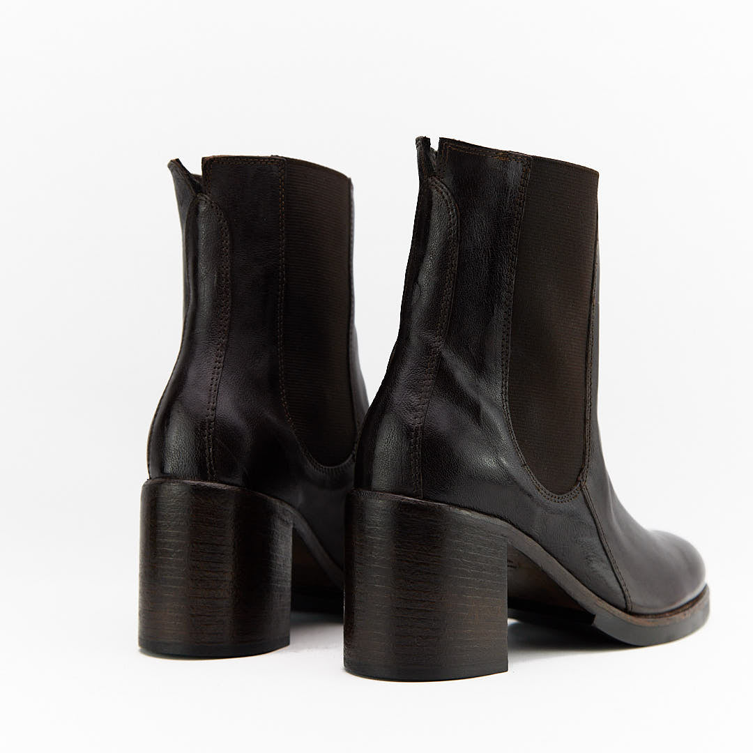 CINZEL TESTA DI MORO - Stivaletto Chelsea Donna in Pelle di Bufalo - HUNDRED100® - HUNDRED100