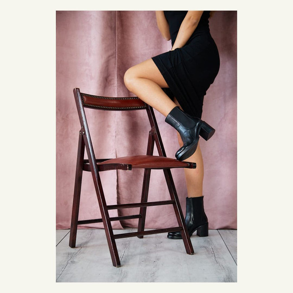 CINZEL TESTA DI MORO - Stivaletto Chelsea Donna in Pelle di Bufalo - HUNDRED100® - HUNDRED100