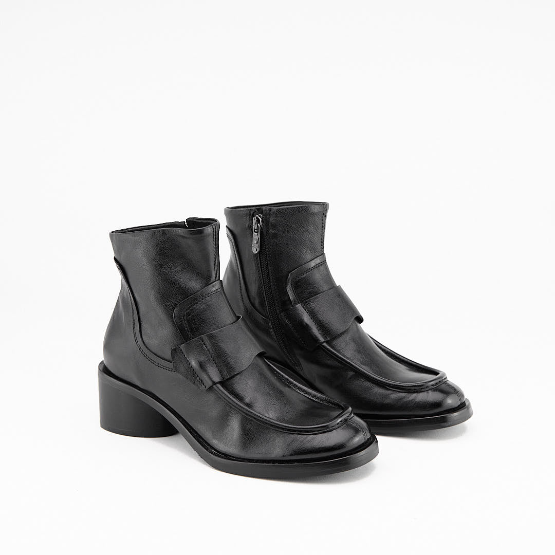 GEOMETRIC NERO- Stivaletto con Zip Donna in Pelle di Bufalo  - HUNDRED100® - HUNDRED100