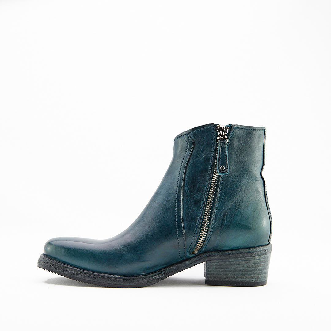 INDAM PETROLIO - Stivaletto con Zip Donna in Pelle di Vitello Vegetale - HUNDRED100® - HUNDRED100