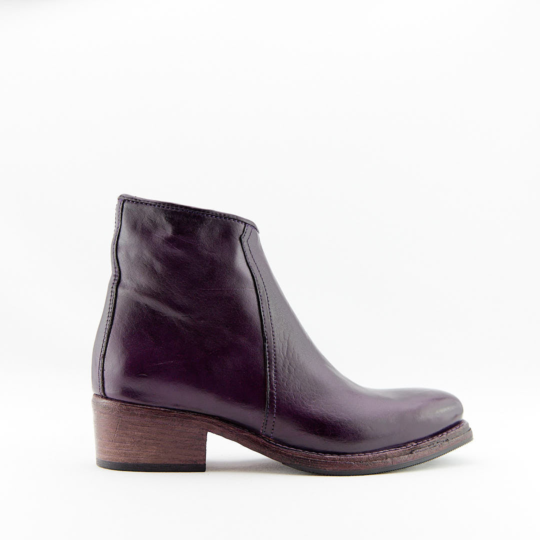 INDAM VIOLA - Stivaletto con Zip Donna in Vitello Vegetale - HUNDRED100® - HUNDRED100