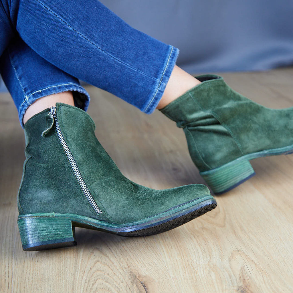 JOSEFIN VERDE - Stivaletto con Zip Donna in Camoscio - HUNDRED100® - HUNDRED100