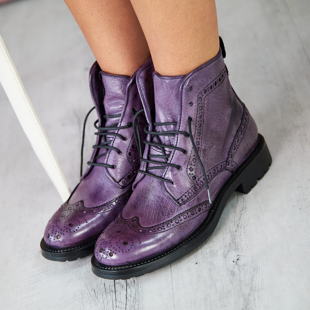 KADWA VIOLA - Stivaletto Stringato Donna in Bufalo Tinto in Capo - HUNDRED100® - HUNDRED100