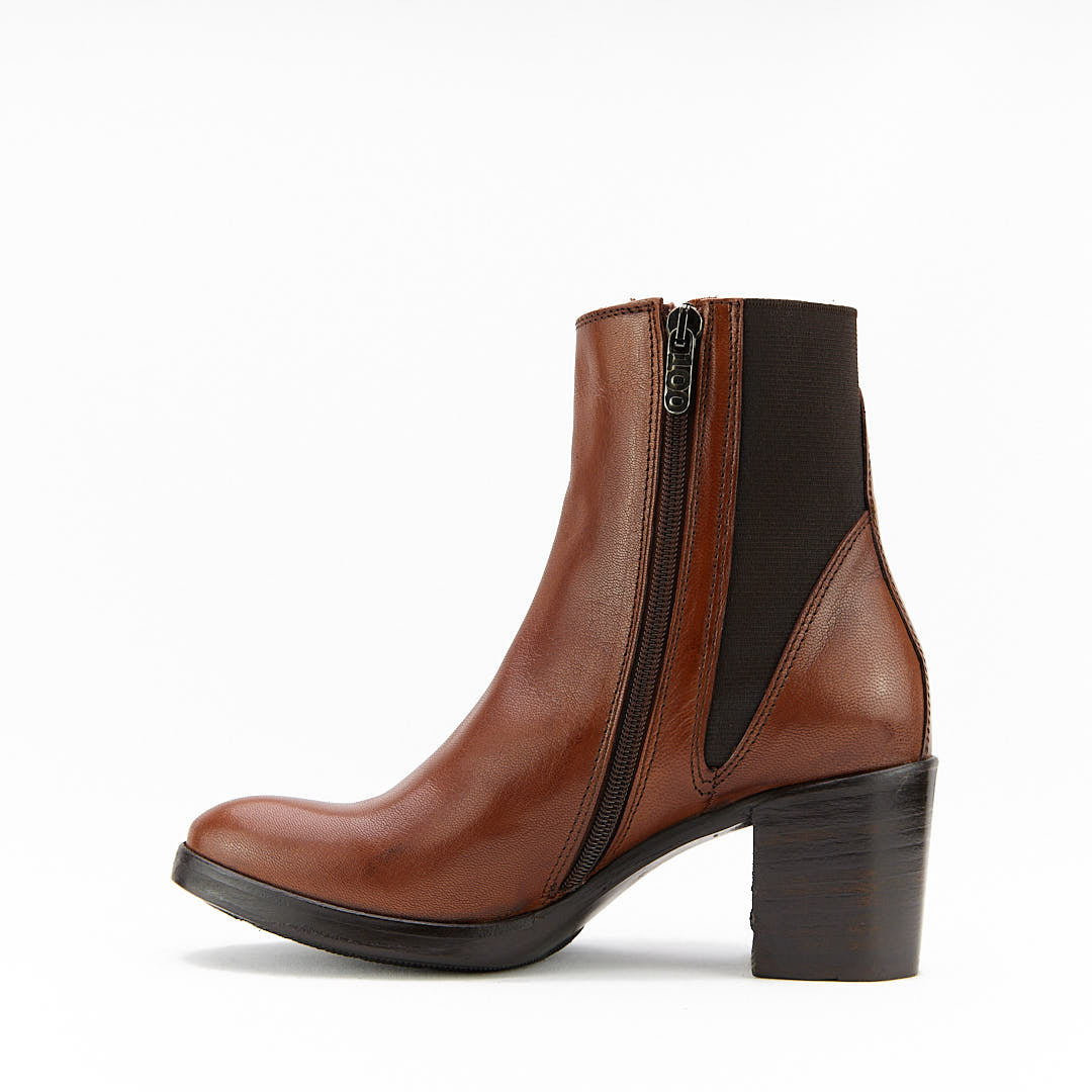 MAKINA CUOIO - Stivaletto Chelsea Donna in Pelle di Vitello - HUNDRED100® - HUNDRED100